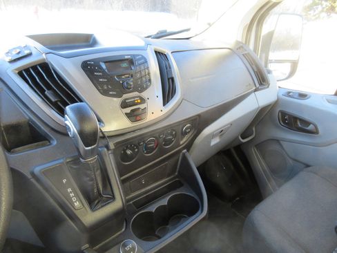 Used 2019 Ford Transit 150 130 Low Roof image 30