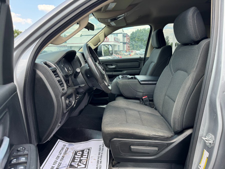 Used 2019 RAM 1500 Tradesman w/ SXT Appearance Group AWD/4WD image 15