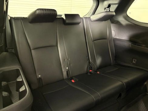 Used 2024 Toyota Grand Highlander AWD Hybrid image 21