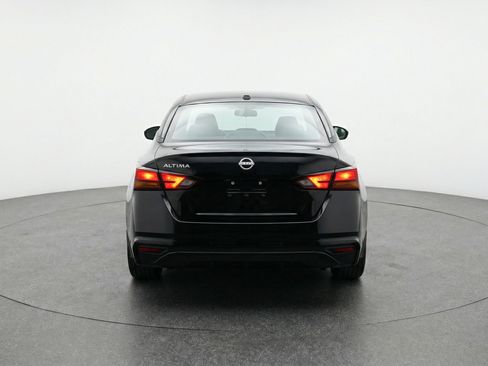 Used 2025 Nissan Altima 2.5 SV image 7