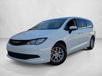 Used 2022 Chrysler Voyager LX