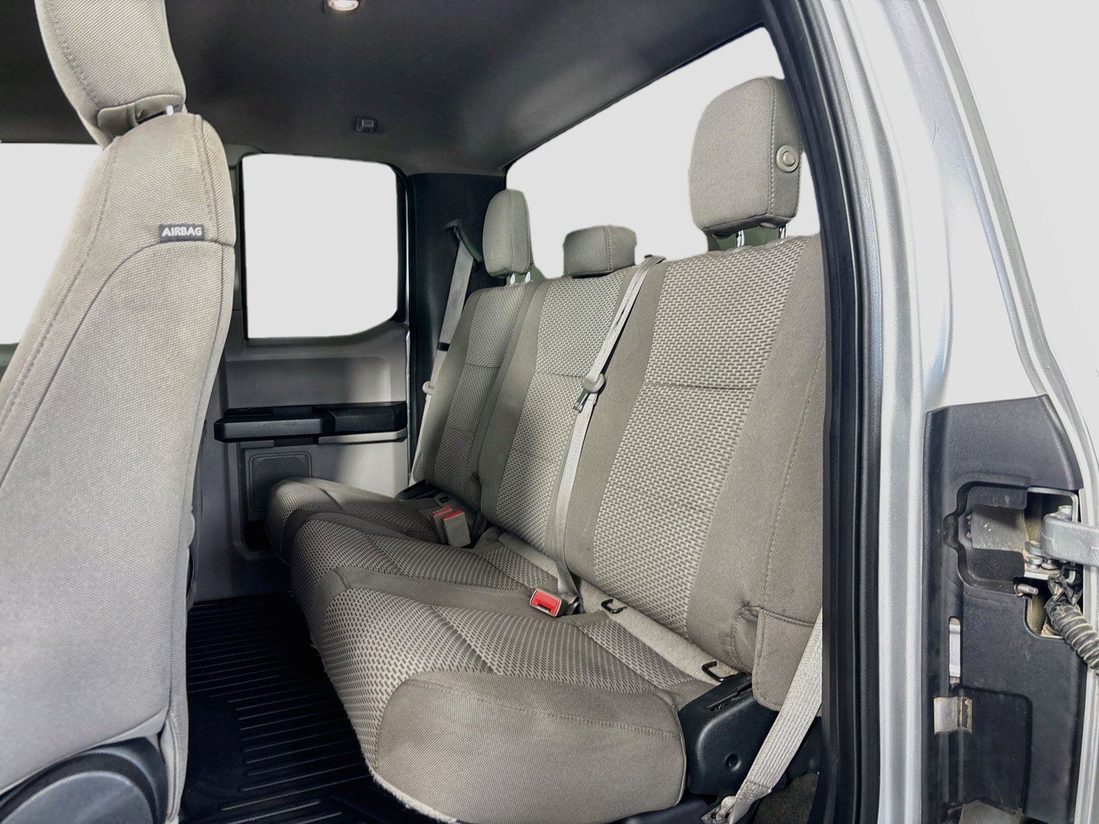 Used 2017 Ford F250 XLT w/ FX4 Off-Road Package AWD/4WD image 22