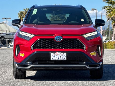 Used 2022 Toyota RAV4 XSE w/ Weather Package image 10