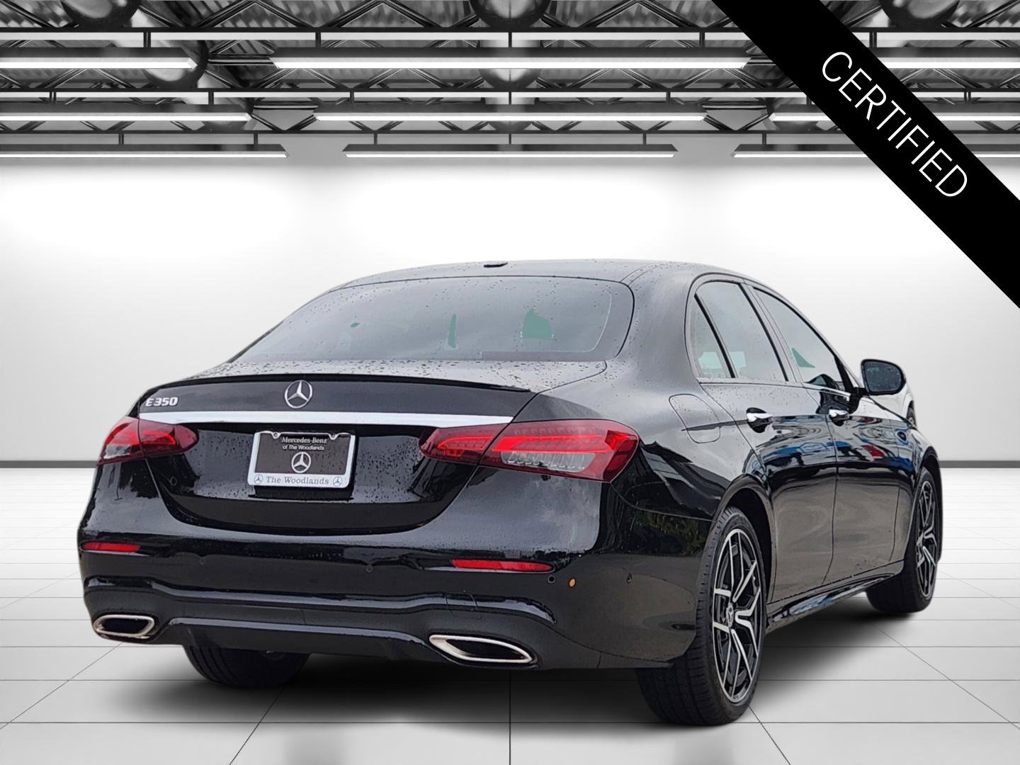 Used 2023 Mercedes-Benz E 350 Sedan image 9