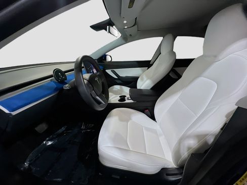 Used 2020 Tesla Model 3 Long Range image 15