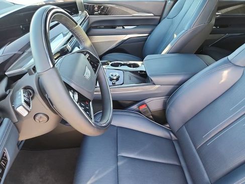 New 2025 Cadillac Escalade IQ Sport 2 AWD/4WD image 10
