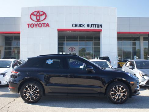 Used 2021 Porsche Macan S image 1