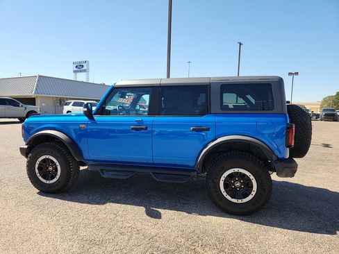 Certified 2023 Ford Bronco Badlands image 4