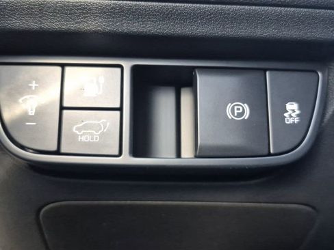 New 2025 Kia EV6 Wind image 25