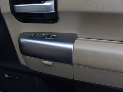 Used 2018 Toyota Sequoia Limited image 12