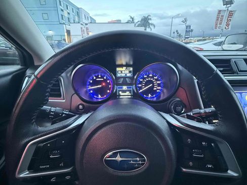 Used 2018 Subaru Outback 2.5i Limited image 35