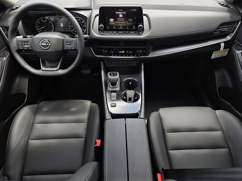 New 2026 Nissan Rogue Dark Armor FWD image 16