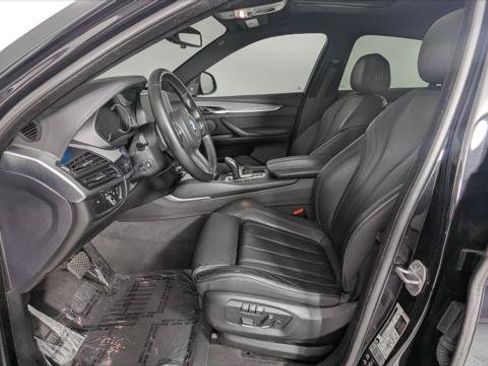 Used 2018 BMW X6 xDrive35i w/ M Sport Package AWD/4WD image 14