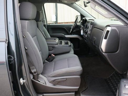 Used 2018 Chevrolet Silverado 1500 LT w/ All Star Edition image 44