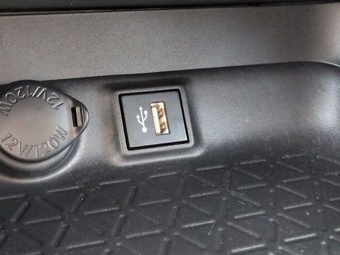Certified 2024 Toyota RAV4 XLE FWD image 22