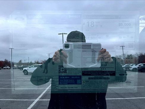 New 2025 Ford Bronco Badlands image 15