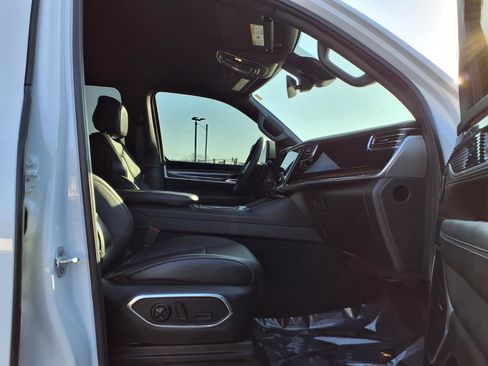 Used 2022 Jeep Wagoneer Series II image 26