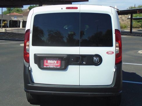 Used 2021 RAM ProMaster City Tradesman image 4