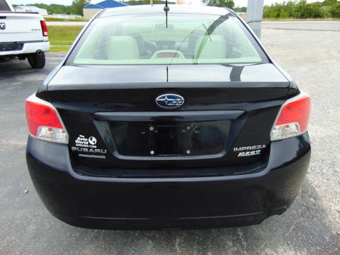 Used 2014 Subaru Impreza 2.0i AWD/4WD image 7