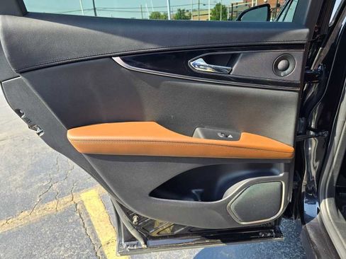 Used 2022 Lincoln Nautilus Reserve w/ Equipment Group 201A image 28