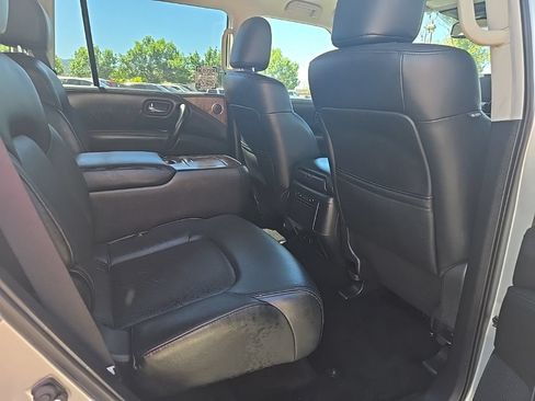 Used 2024 Nissan Armada SL w/ Captain's Chairs Package AWD/4WD image 29