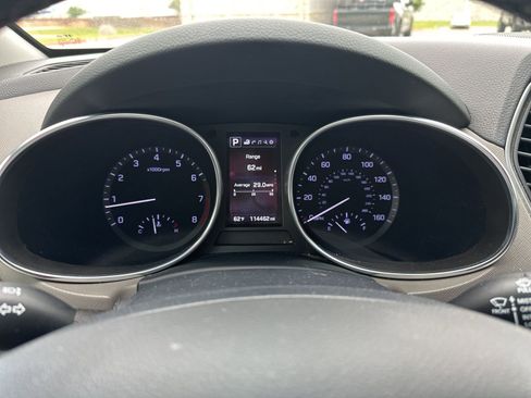 Used 2019 Hyundai Santa Fe XL FWD image 4