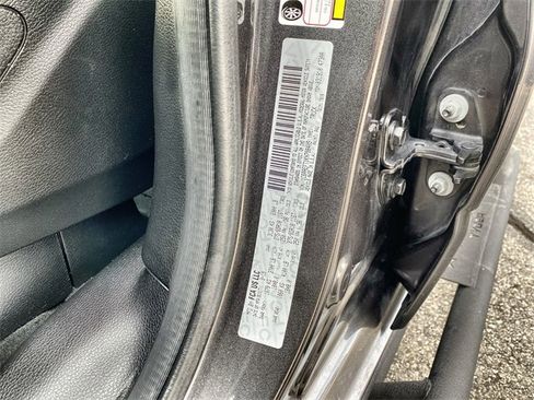 Used 2019 RAM 1500 Big Horn image 25