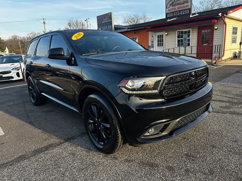 Used 2018 Dodge Durango SXT w/ Quick Order Package 2BB image 3