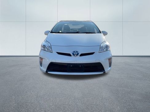Used 2014 Toyota Prius Two image 3