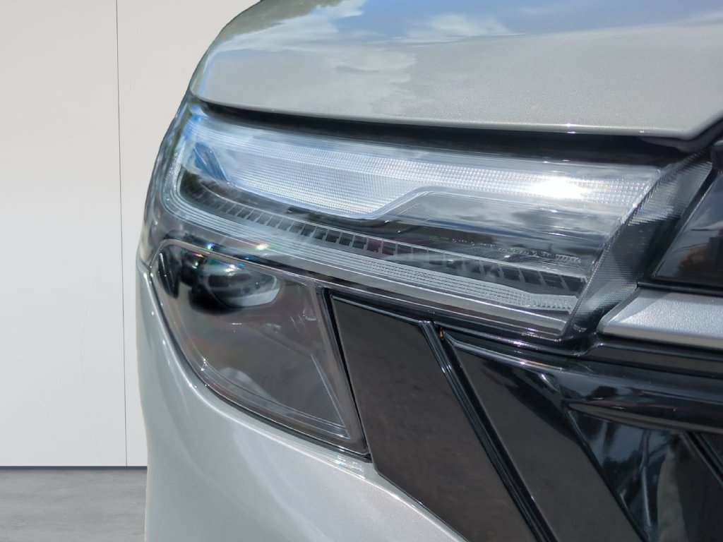 New 2026 Subaru Forester Touring AWD/4WD image 10