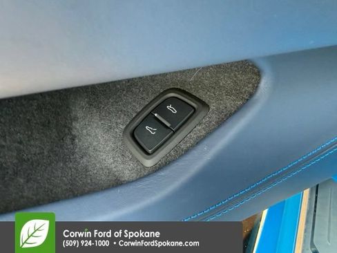 Used 2024 Chevrolet Corvette Z06 RWD image 21