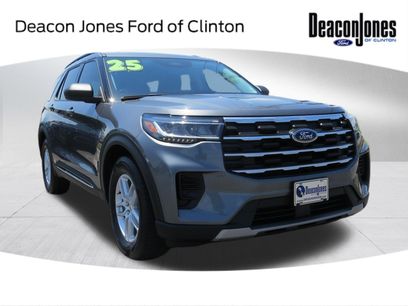 Used 2025 Ford Explorer Active