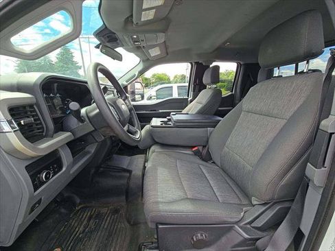 Used 2023 Ford F250 XL w/ 360-Degree Camera Package AWD/4WD image 7