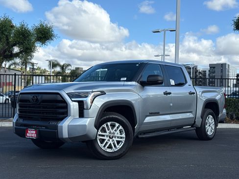 New 2026 Toyota Tundra SR5 image 2