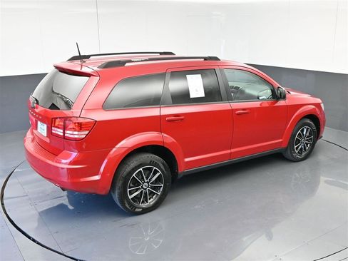 Used 2018 Dodge Journey SE w/ Blacktop Package FWD image 22