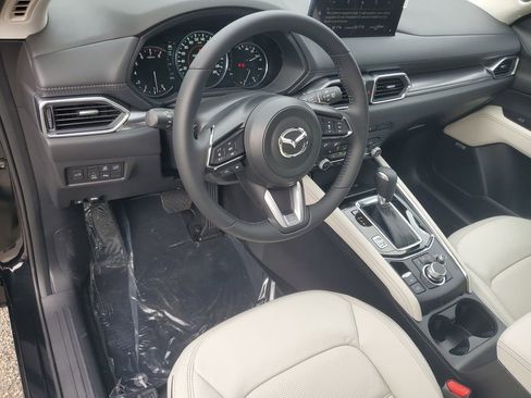 New 2025 MAZDA CX-5 AWD 2.5 S w/ Premium Plus Pkg image 19