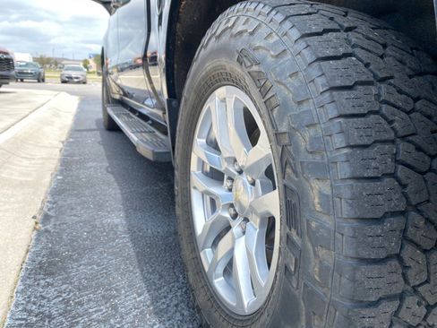 Used 2020 Chevrolet Silverado 1500 LT w/ All-Star Edition image 21