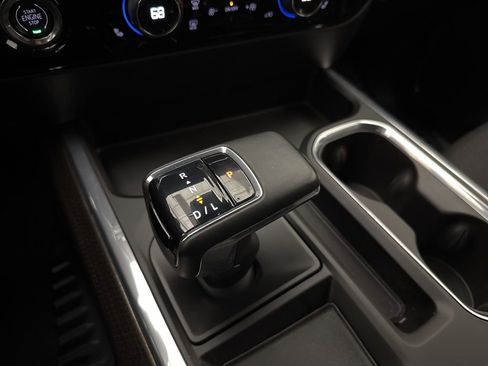 Used 2023 Chevrolet Silverado 1500 RST image 32