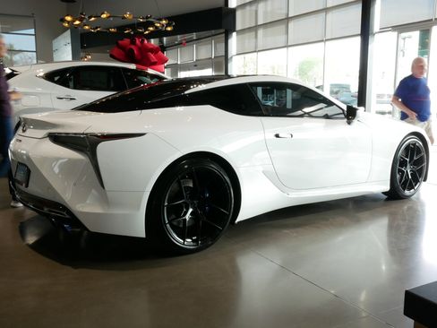 Used 2021 Lexus LC 500 Coupe w/ Sport Package image 5