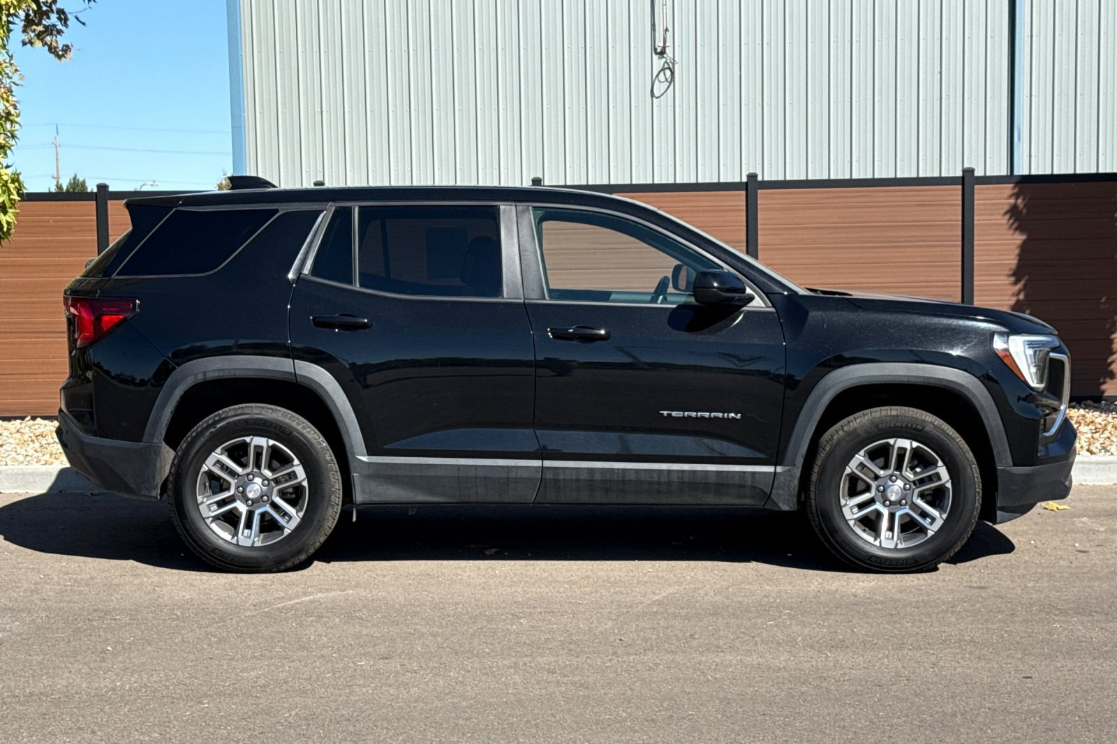 Used 2026 GMC Terrain Elevation AWD/4WD image 3