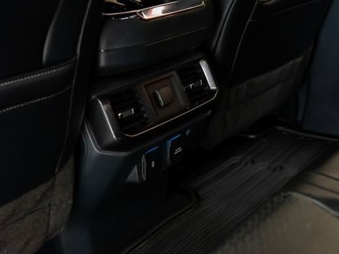 Used 2022 Ford F150 Lariat AWD/4WD image 46