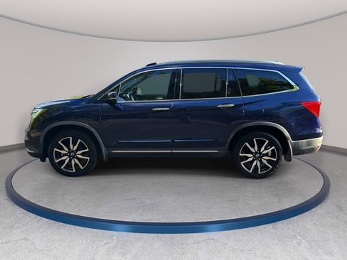 Used 2019 Honda Pilot Touring image 8