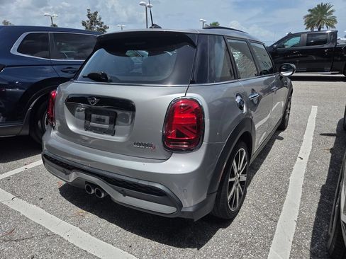 Used 2024 MINI Cooper S w/ Signature Upholstery Package FWD image 2