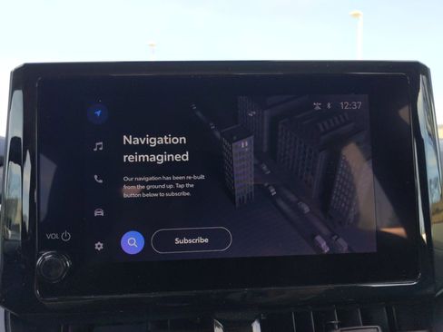 Certified 2023 Toyota Corolla LE image 24