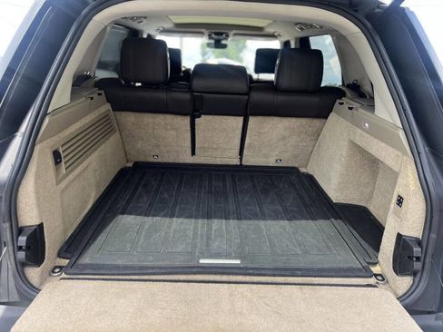 Used 2017 Land Rover Range Rover Long Wheelbase Supercharged image 11