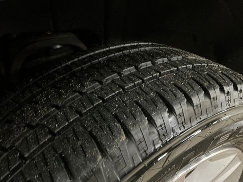 Used 2016 GMC Sierra 1500 SLE w/ SLE Value Package image 12