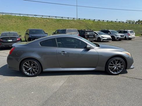 Used 2011 INFINITI G37 IPL image 8