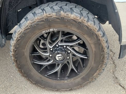 Used 2024 RAM 3500 Tradesman w/ Chrome Appearance Group image 5