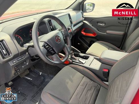 Used 2025 Nissan Frontier PRO-4X w/ Pro Convenience Package AWD/4WD image 29