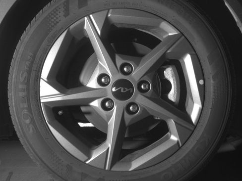 Used 2025 Kia K4 LXS image 13